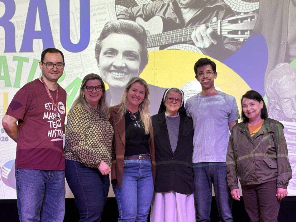 Sarau Literário da 2ª série do Ensino Médio